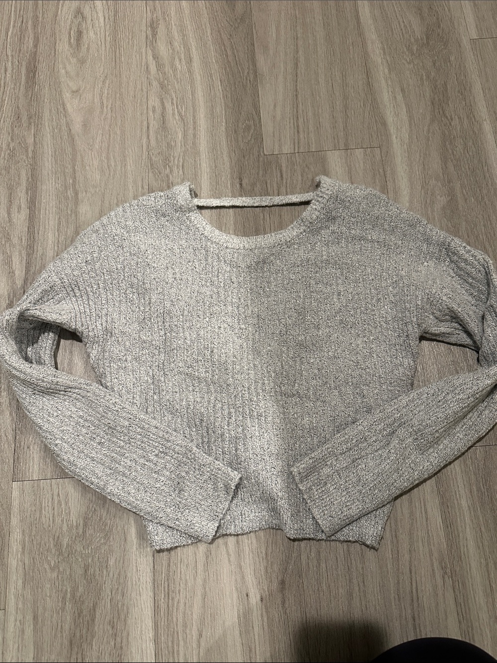 Kohl's Heathered Light Gray Ribbed Crewneck Sweater
